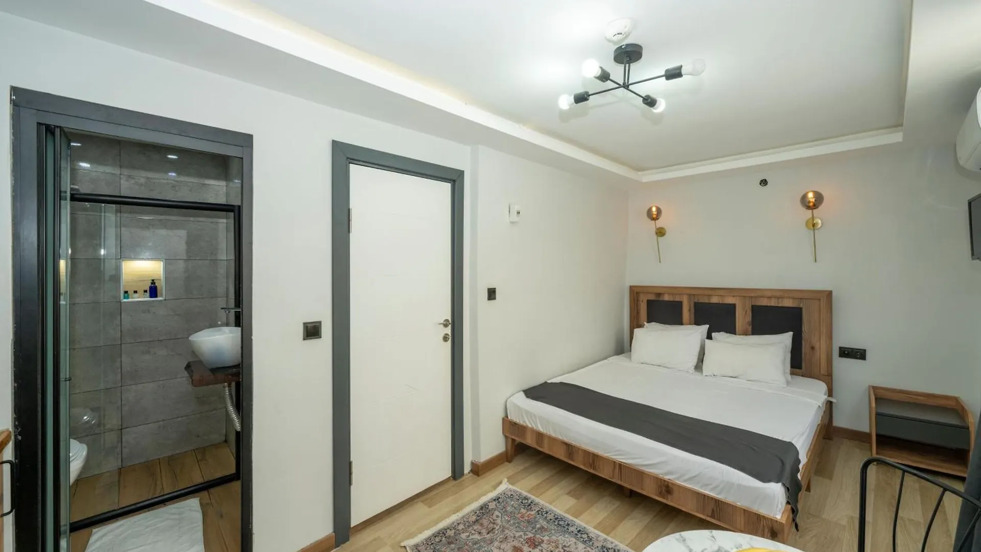 Valeria White Suites Istanbul Hotel